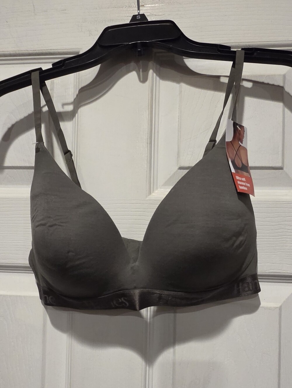 HANES BRA